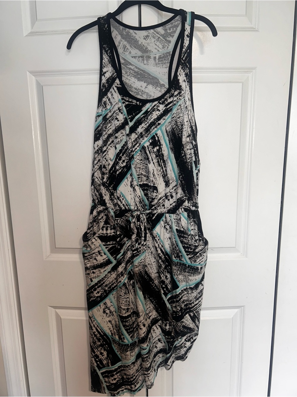 Livi Active Black, White & Teal Abstract Midi Dress